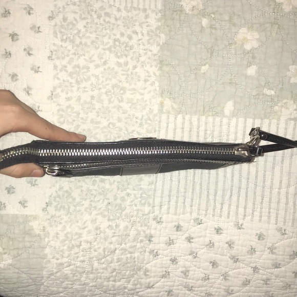 Coach Wristlet wallet - Picture 5 of 5